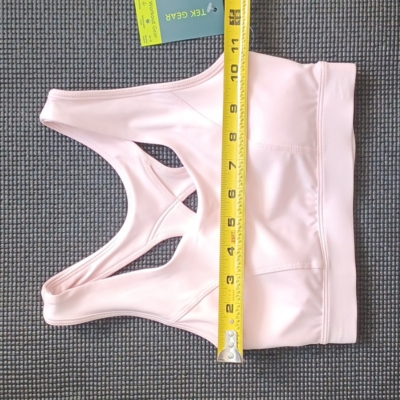 XS Tek Gear pink wicking, stretch fabric, sports workout bra w/ removable cups - Picture 13 of 16
